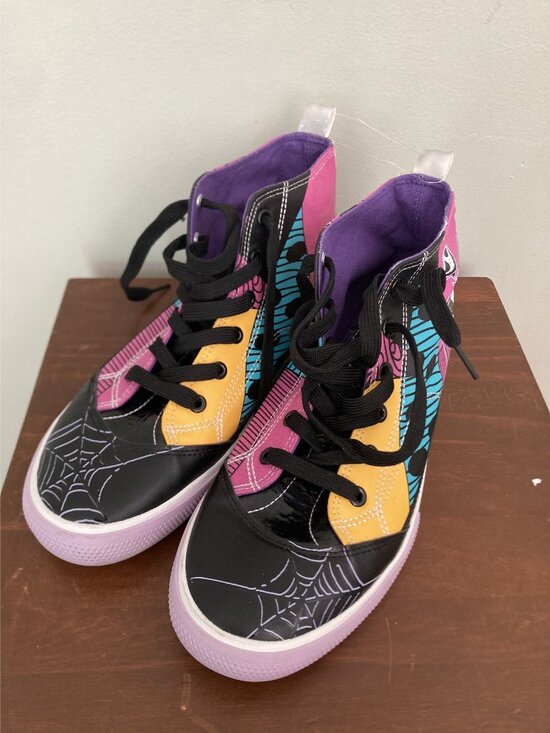 Disney Shoes - Disney Nightmare Before Christmas High-Top Sneakers Womens Size 9 Multicolor